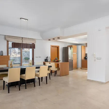 Vitzi Vista Rhodes City